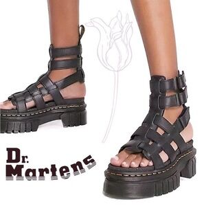 Like new Dr. Martens Ricki Gladiator Black Napa Lux Leather Platform Sandals 8